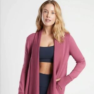 Athleta Pranayama wrap - berry (NWT)